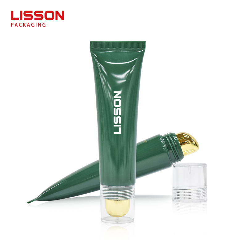  Cosmetic Packaging with Zinc Alloy  Applicator