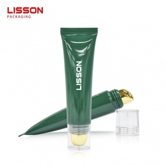  Cosmetic Packaging with Zinc Alloy  Applicator
