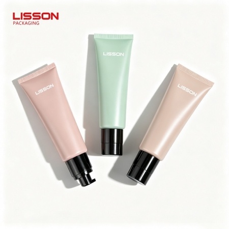 D30 Semi Covered Airless Pump Tube