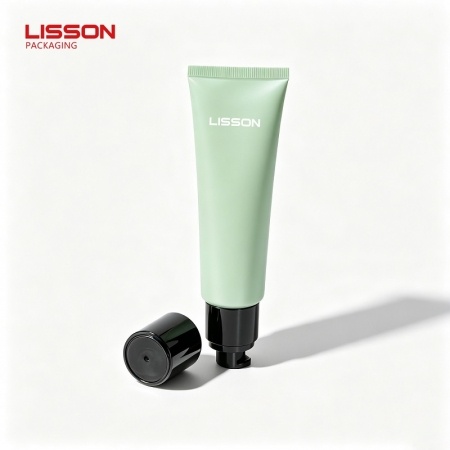 D30 Semi Covered Airless Pump Tube