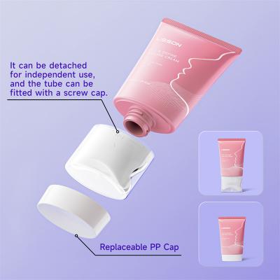 V-shape squeeze tube