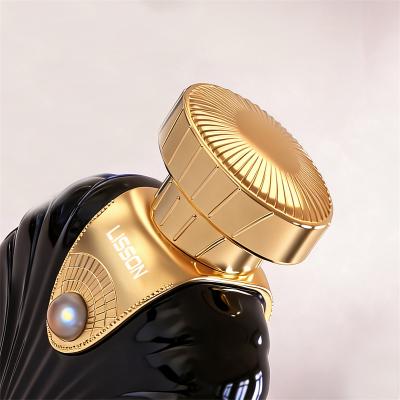 fine mist spray luxury perfume bottle