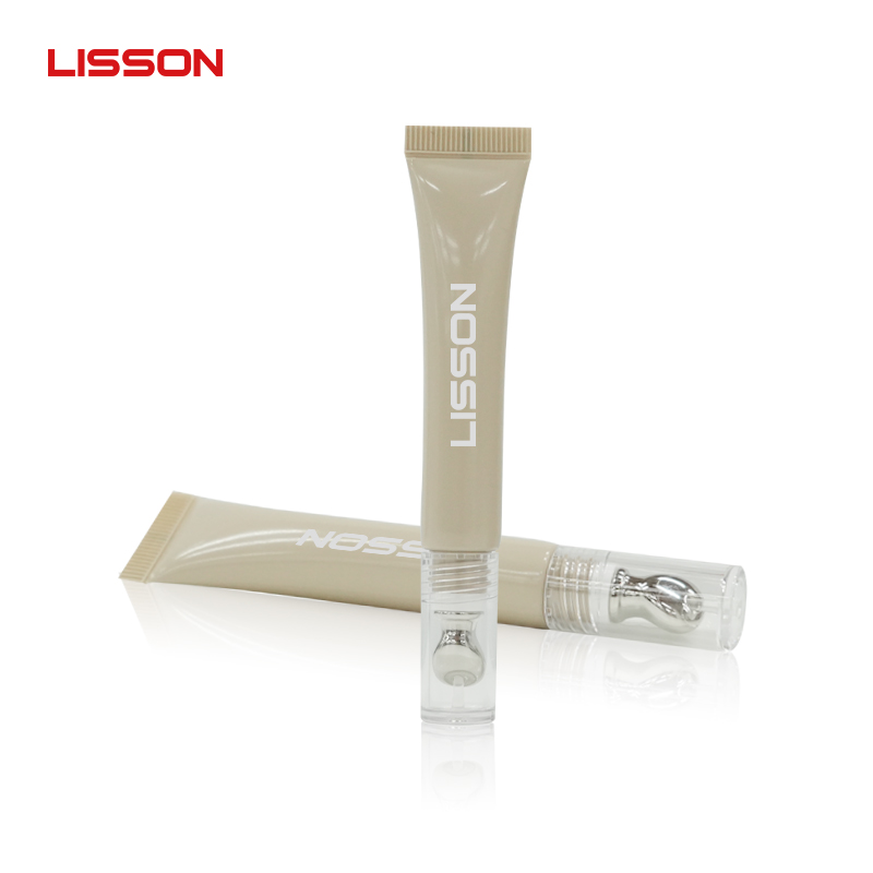 How to Choose the Right Cosmetic Packaging for Your Brand?